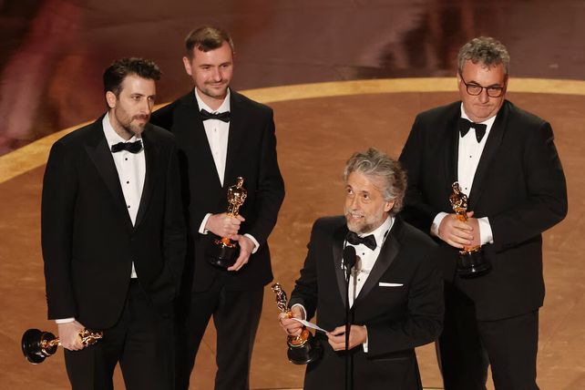 Paul Lambert, Stephen James, Rhys Salcombe y Gerd Nefzer ganaron el Oscar a Mejores Efectos Especiales por Paul Lambert, Stephen James, Rhys Salcombe y Gerd Nefzer ganaron el Oscar a Mejores Efectos Especiales por