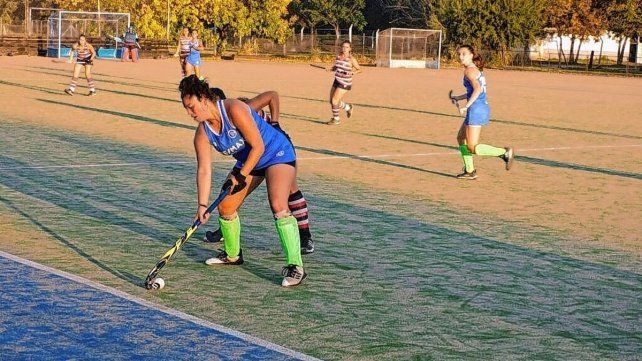 Banco superó a Santa Fe RC en un duelo de equipos santafesinos por el Dos Orillas.