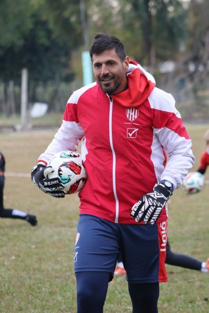 Mauro Trucco fue parte de la clínica de arqueros. Mauro Trucco fue parte de la clínica de arqueros.