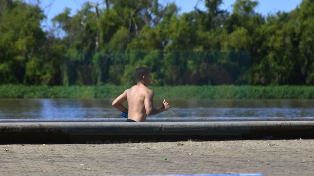 La ola de calor se intensifica y pronostican un miércoles sofocante La ola de calor se intensifica y pronostican un miércoles sofocante