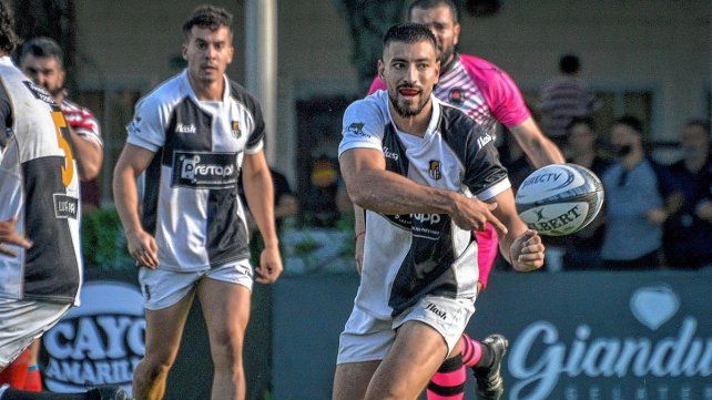 Sebastián Dorigón fue uno de los mejores jugadores del CAE. Sebastián Dorigón fue uno de los mejores jugadores del CAE.