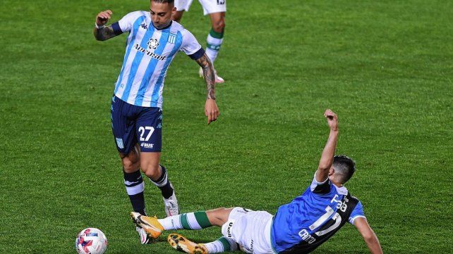 Racing - Banfield igualan sin goles en el Cilindro.