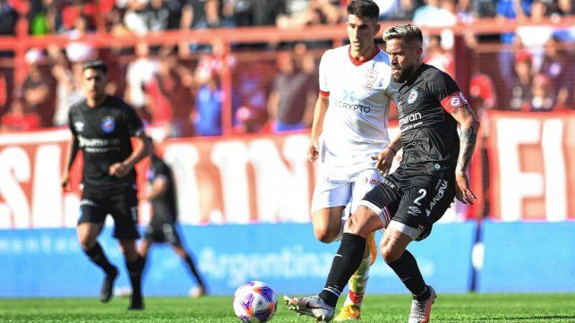 Argentinos y Huracán empataron 1 a 1 en La Paternal.