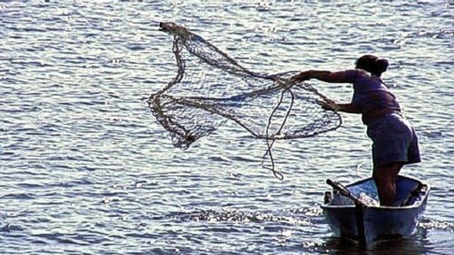 Trabajo.”Hay una construcción imaginaria y discursiva de que las mujeres son ‘frágiles’ como pescadoras”, explicó la investigadora.
