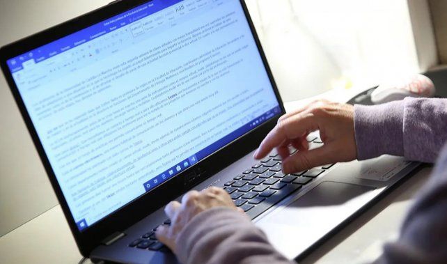 Capacitación gratuita en computación para desempleados