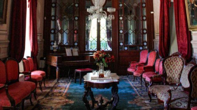 El Palacio San José cuenta con 38 habitaciones distribuidas alrededor de dos patios. El Palacio San José cuenta con 38 habitaciones distribuidas alrededor de dos patios.