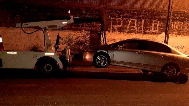 Un auto fue retenido en la fiesta clandestina de calle Río Negro.