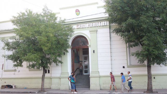 Dos mujeres con coronavirus murieron en el hospital San Martín de Paraná.