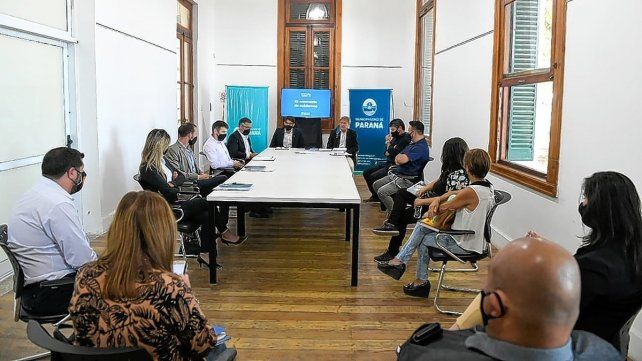 El Ejecutivo de Paraná ofreció un 12 por ciento de aumento en la paritaria municipal.