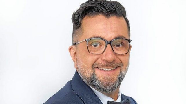 Solaro interpretará una canción rusa traducida al castellano.