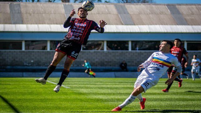 Patronato empata sin goles ante Colegiales. Patronato empata sin goles ante Colegiales.