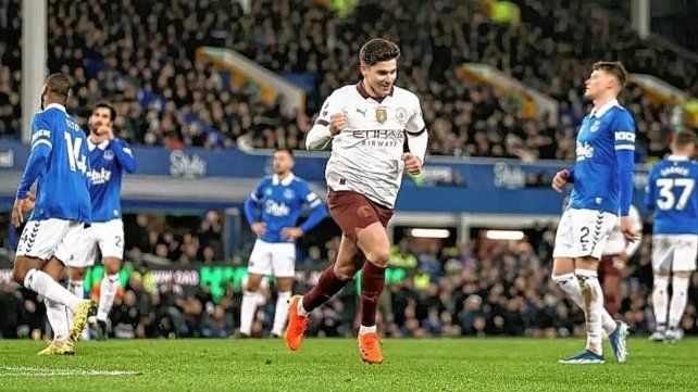 Julián Álvarez dijo presente en el triunfo del Manchester City. Julián Álvarez dijo presente en el triunfo del Manchester City.