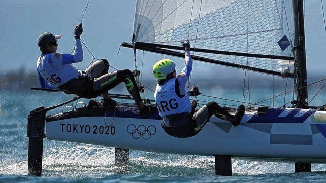 Santiago Lange y Cecilia Carranza, campeones vigentes, siguen expectantes en Tokio. 