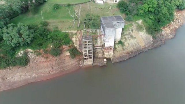 La bajante del río Uruguay fue un problema para la captación del agua el año pasado en Concordia. Este año el problema se repite.