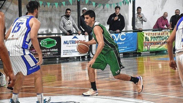 Unión de Crespo derrotó a Sionista y trepó posiciones. Unión de Crespo derrotó a Sionista y trepó posiciones.