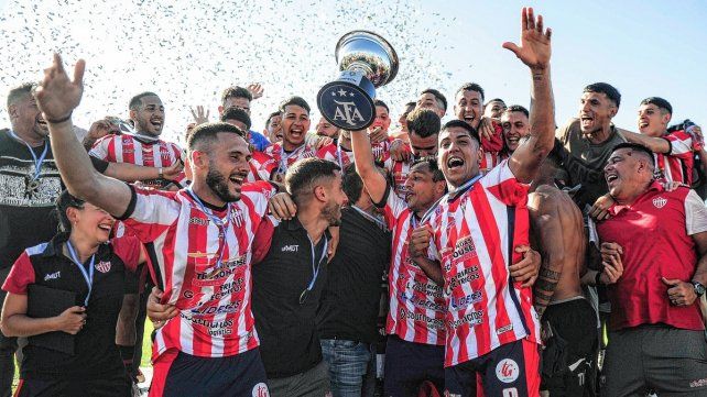 Talleres de Remedios de Escalada ascendió a la Primera Nacional Talleres de Remedios de Escalada ascendió a la Primera Nacional