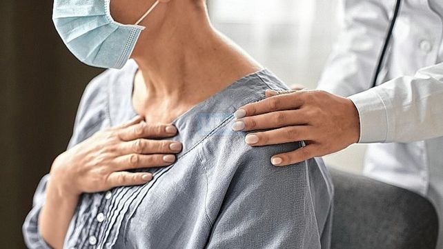 Diagnóstico. Es importante acompañar al paciente oncológico y también al entorno que lo contiene. Diagnóstico. Es importante acompañar al paciente oncológico y también al entorno que lo contiene.