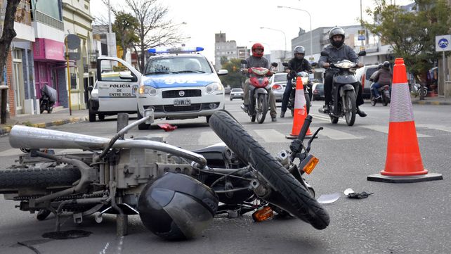 Guillermo Grieve, jefe de Terapia Intensiva del hospital San Martín dijo que hay que aumentar