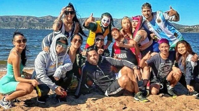 Kiko, el hincha que grita "Vamo Ñubel", detenido junto a 12 youtubers en Carlos Paz