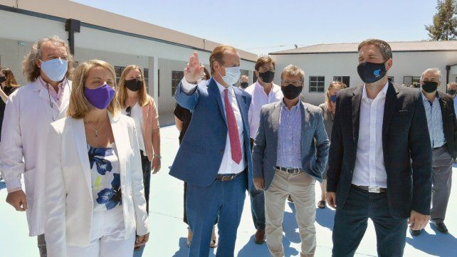 Bordet confía en que se pueda tener un ciclo lectivo en forma presencial