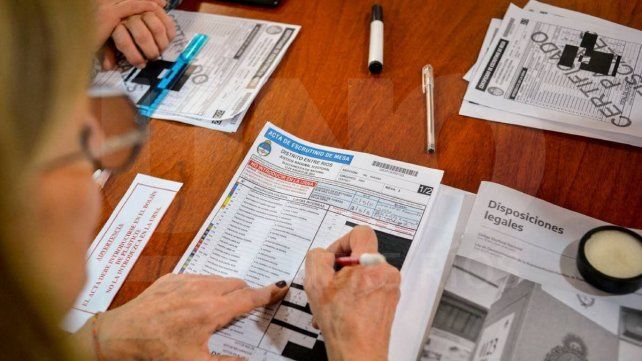 Elecciones 2025: cuánto cobrarán las autoridades de mesa y delegados Elecciones 2025: cuánto cobrarán las autoridades de mesa y delegados