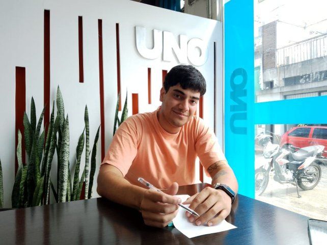 “Los chicos tienen menos tabúes para debatir y es importante sostenerlo. Todos estamos aprendiendo y queremos mejorar la ciudad”, sostuvo Pablo Rabaglia, coordinador del CDE Paraná. Foto: Camila Gomez/UNO “Los chicos tienen menos tabúes para debatir y es importante sostenerlo. Todos estamos aprendiendo y queremos mejorar la ciudad”, sostuvo Pablo Rabaglia, coordinador del CDE Paraná. Foto: Camila Gomez/UNO