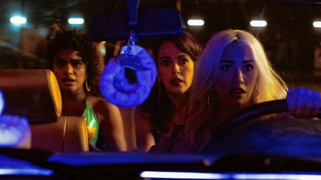 Llegó a Netflix la segunda temporada de la serie "Sky Rojo" 