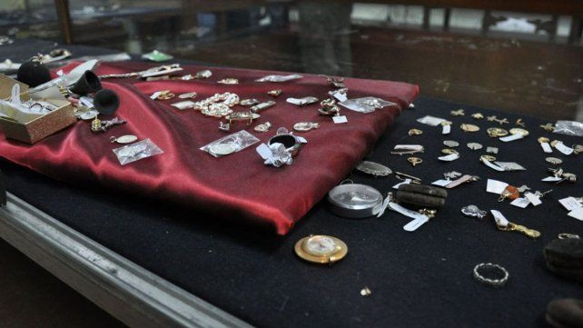 Limitaciones para ahorrar en dólares hacen crecer el interés por el oro