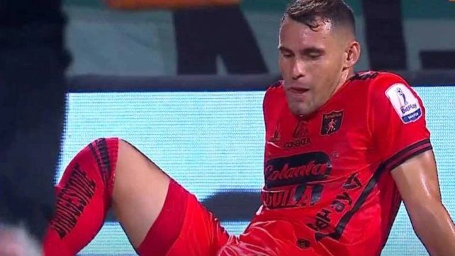 Franco Leys, ex-Patronato que juega en América de Cali. Franco Leys, ex-Patronato que juega en América de Cali.