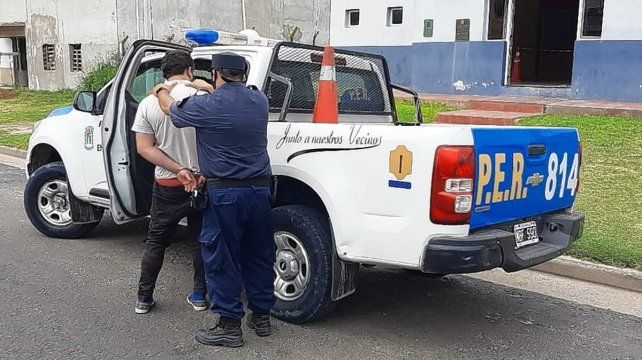 Un joven provocó daños en la casa de su hermana durante una pelea familiar. 