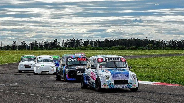 Hubo una buena presencia de autos en Concepción del Uruguay. Hubo una buena presencia de autos en Concepción del Uruguay.