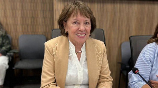 Blanca Osuna sobre la Ley de Glaciares: "El agua no es una mercancía" Blanca Osuna sobre la Ley de Glaciares: "El agua no es una mercancía"