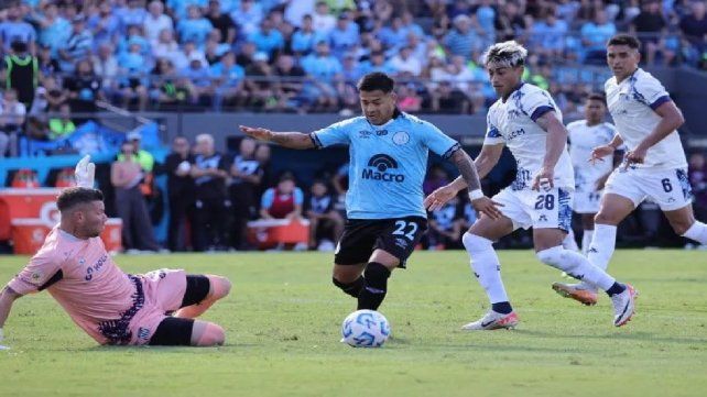 Belgrano y Talleres igualaron en un clásico con polémicas. Belgrano y Talleres igualaron en un clásico con polémicas.