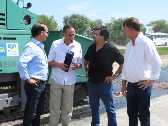 Iniciativa. Las autoridades de Vialidad Nacional y los trabajadores, avalan la nacionalización de los corredores. Iniciativa. Las autoridades de Vialidad Nacional y los trabajadores, avalan la nacionalización de los corredores.