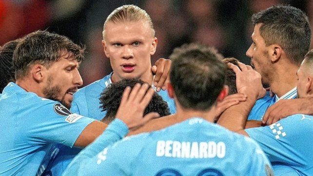 Champions League: Halland convirtió un doblete en el City. Champions League: Halland convirtió un doblete en el City.