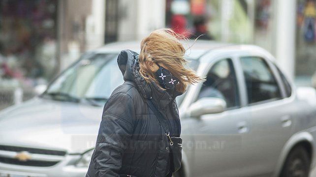 Viento y frío. Además de las bajas temperaturas se esperan ráfagas en Paraná.