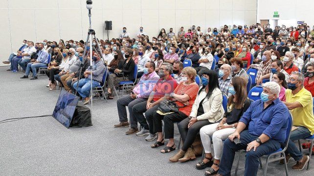 La Unión del Personal Civil de la Nación (UPCN) cerró el año en el Centro Provincial de Convenciones (CPC) con un acto institucional que contó con más de 300 personas.