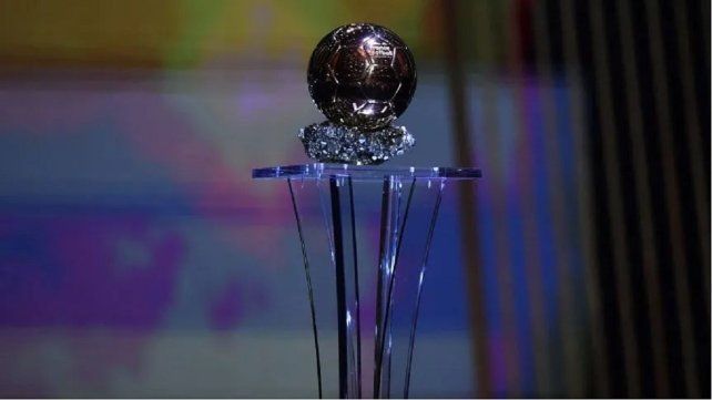 El Balón de Oro se entregará este 28 de octubre, con Lautaro Martínez y Dibu Martínez expectantes. El Balón de Oro se entregará este 28 de octubre, con Lautaro Martínez y Dibu Martínez expectantes.