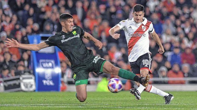 River viene de derrotar 1 a 0 a Defensa y Justicia River viene de derrotar 1 a 0 a Defensa y Justicia