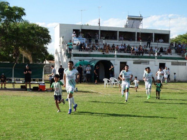 1° de Mayo se consagró campeón de la Primera División en 2024. 1° de Mayo se consagró campeón de la Primera División en 2024.