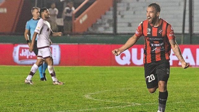 Patronato avanzó de fase el 6 de abril al dejar en el camino a Lanús. Ahora espera por Villa San Carlos.