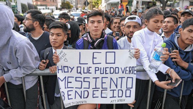 Los fanáticos de Messi en Bolivia. Los fanáticos de Messi en Bolivia.