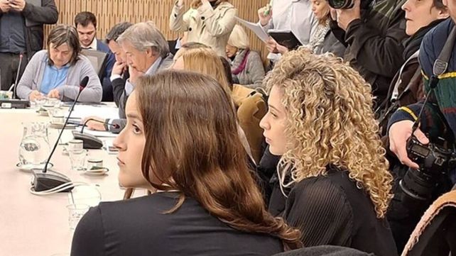 Lourdes Arrieta reveló los chats donde se organizó la visita a los genocidas presos en Ezeiza Lourdes Arrieta reveló los chats donde se organizó la visita a los genocidas presos en Ezeiza