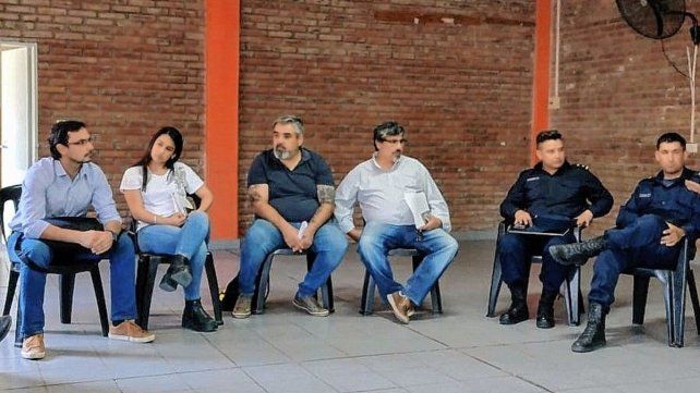 Vecinos de la zona sudoeste de Paraná están redactando un petitorio que entregarán al Ministerio Público Fiscal. Aseguran que los robos son a toda hora. Ya desde 2022 vienen reuniéndose para pedir por mayor seguridad