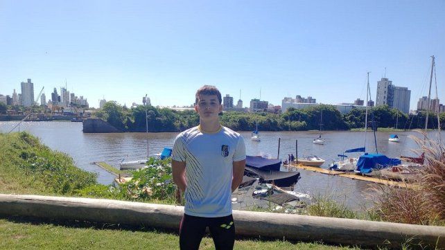 El maratón Paraná - Santa Fe volvió tras 38 años El maratón Paraná - Santa Fe volvió tras 38 años