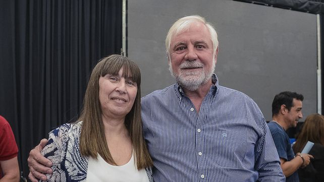 Carina Domínguez, número 2 del jefe de UPCN Entre Ríos y ex diputado durante 20 años, José Allende Carina Domínguez, número 2 del jefe de UPCN Entre Ríos y ex diputado durante 20 años, José Allende