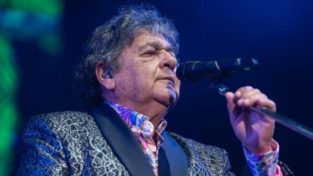 Cacho Deicas, la voz líder de Los Palmeras. Cacho Deicas, la voz líder de Los Palmeras.