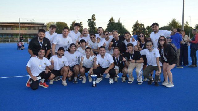 Además del trofeo, Estudiantes se trajo desde Rosario la clasificación a la edición 2026 de la Liga Nacional. Además del trofeo, Estudiantes se trajo desde Rosario la clasificación a la edición 2026 de la Liga Nacional.