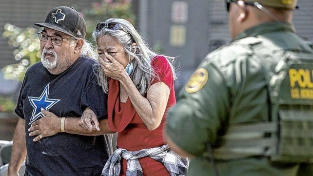 Adriana Reyes, la madre del autor del tiroteo en la escuela de Texas, rompió el silencio y ofreció una entrevista en la que intentó justificar lo ocurrido