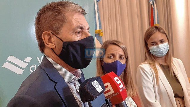 Laura Stratta, Hugo Ballay y Brenda Ulman presentaron el proyecto